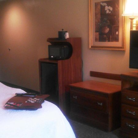 Hampton Inn Грийнууд Екстериор снимка