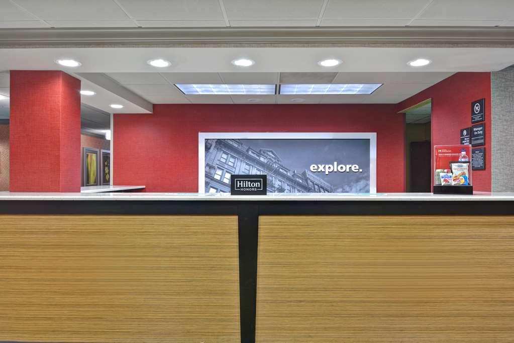 Hampton Inn Грийнууд Екстериор снимка