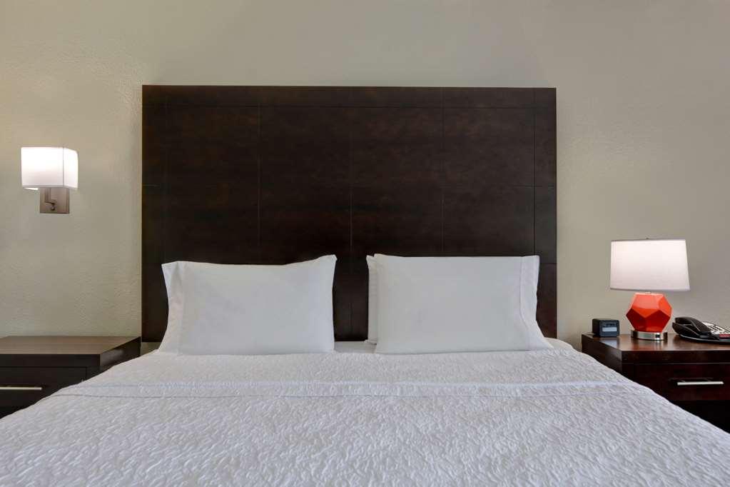 Hampton Inn Грийнууд Стая снимка